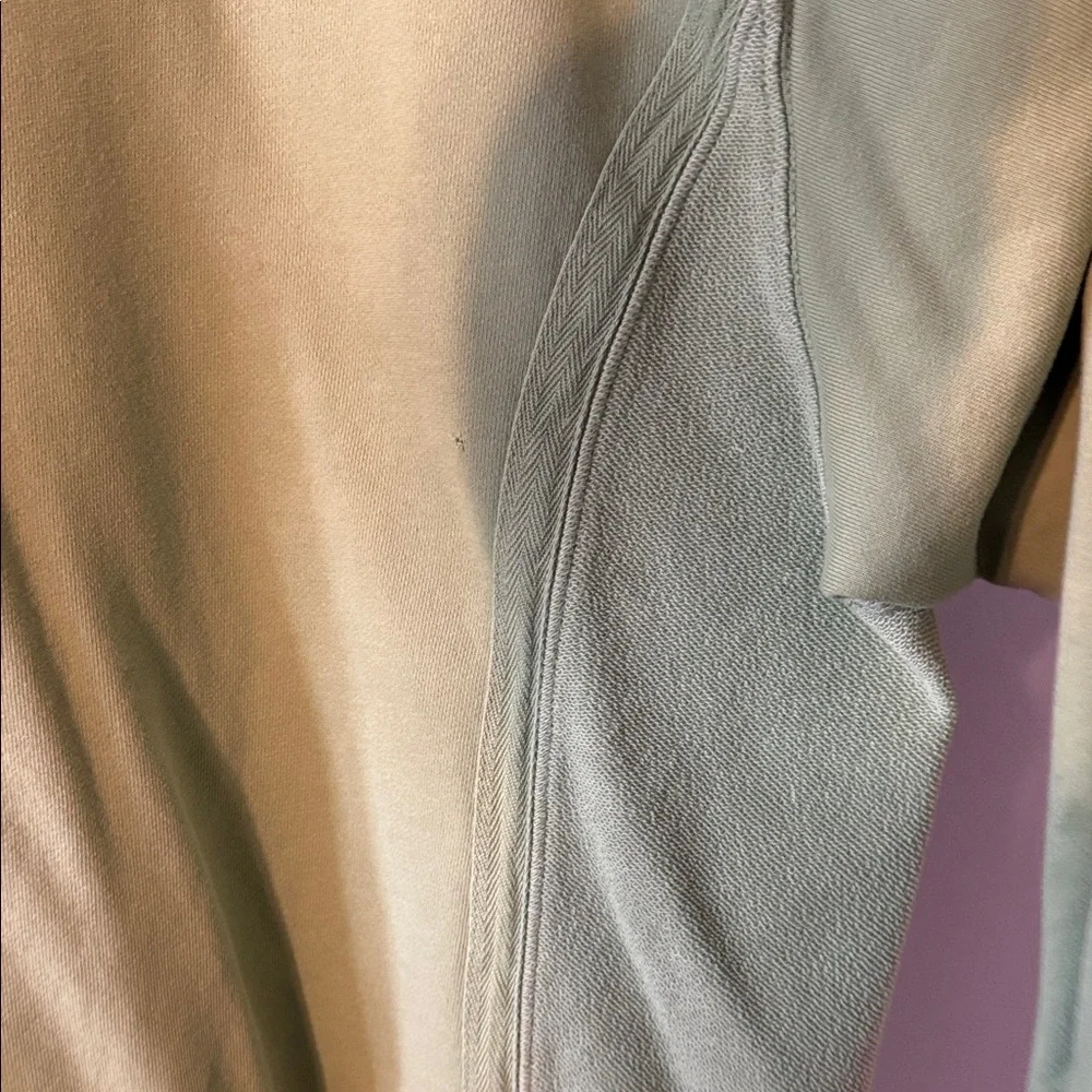 Relaxed Fit Aerie Women’s Sweatshirt in Light Green - Picture 3 of 5